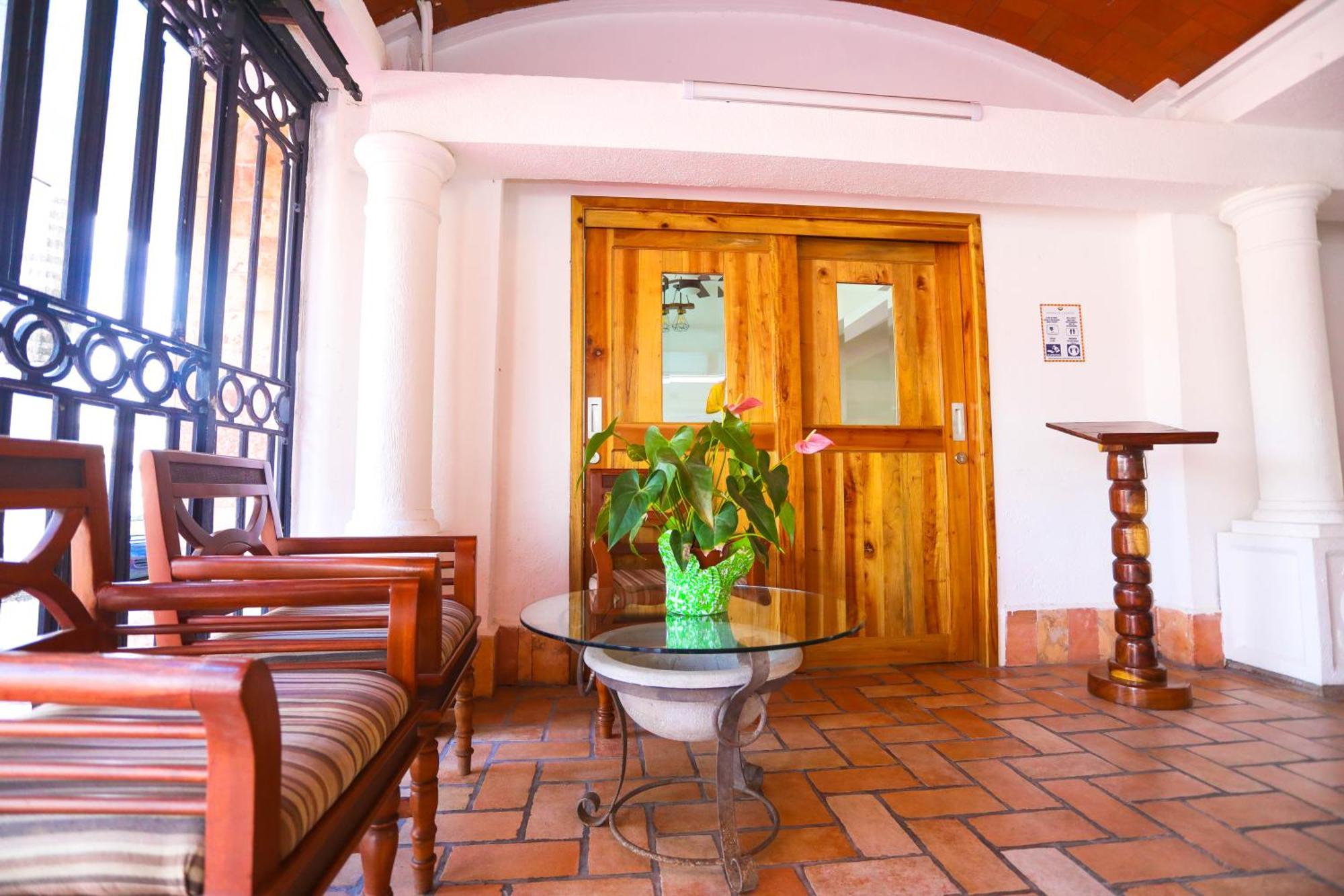 Hotel Maria De Lourdes 칸쿤 외부 사진