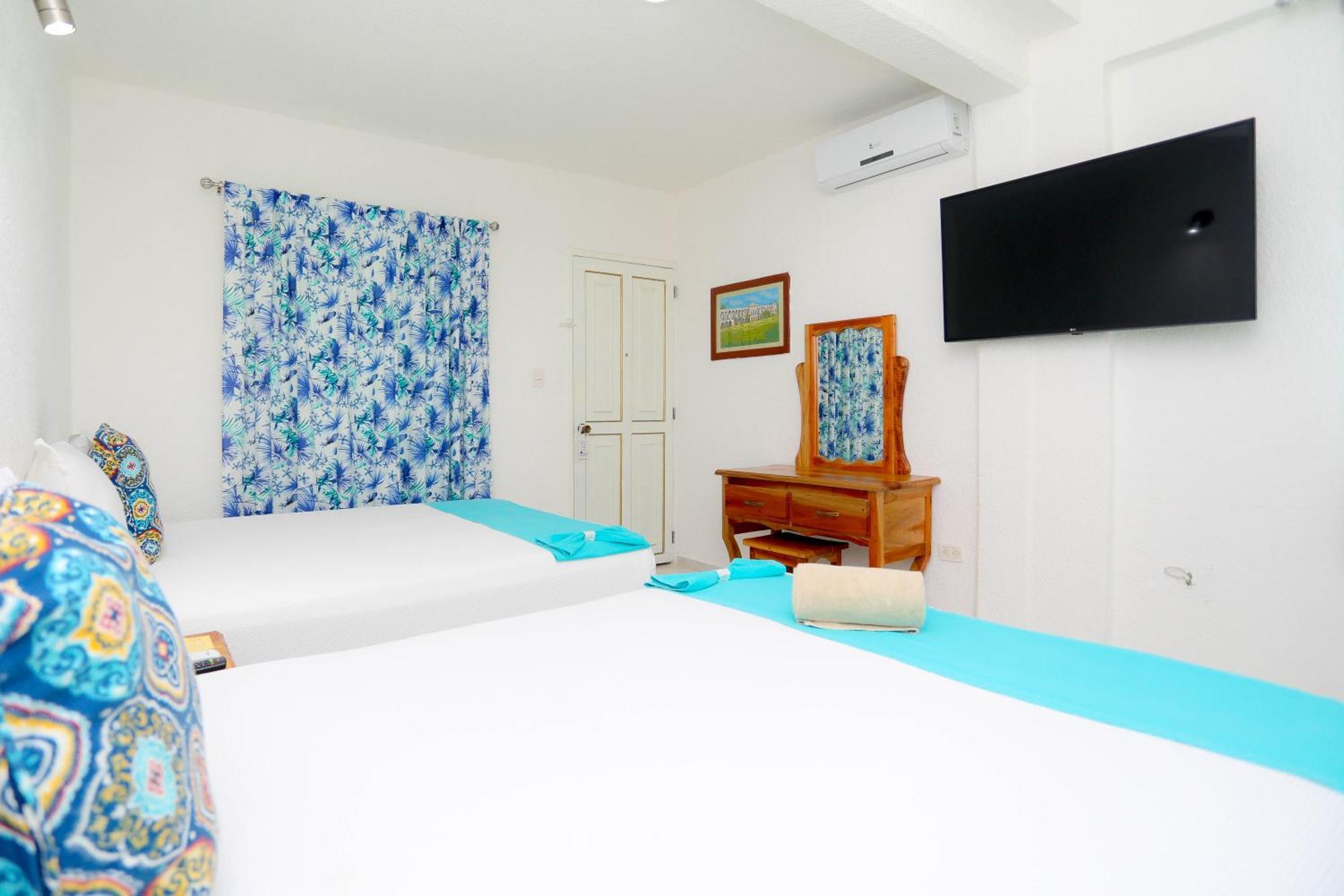 Hotel Maria De Lourdes 칸쿤 외부 사진