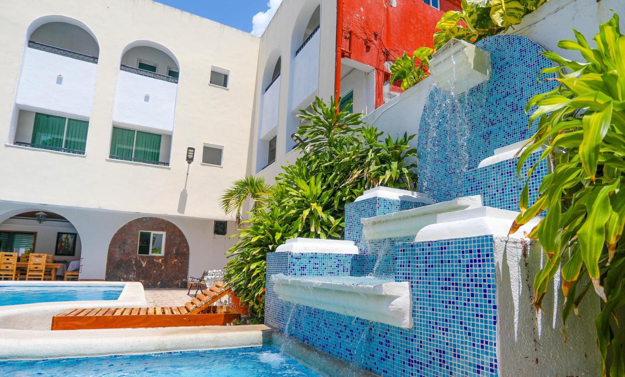 Hotel Maria De Lourdes 칸쿤 외부 사진